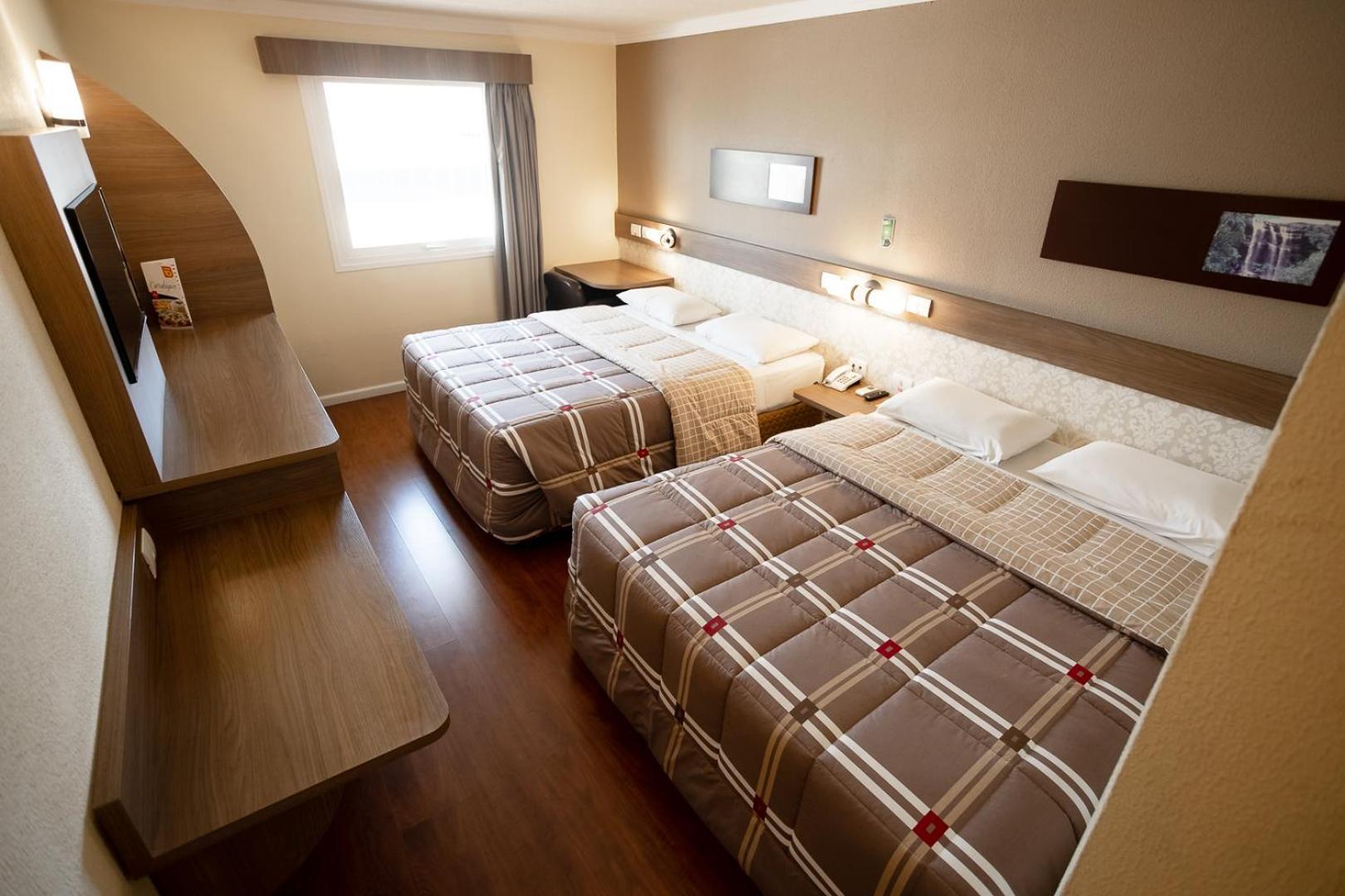 Hotel 10 Ponta Grossa Понта-Гросса Экстерьер фото