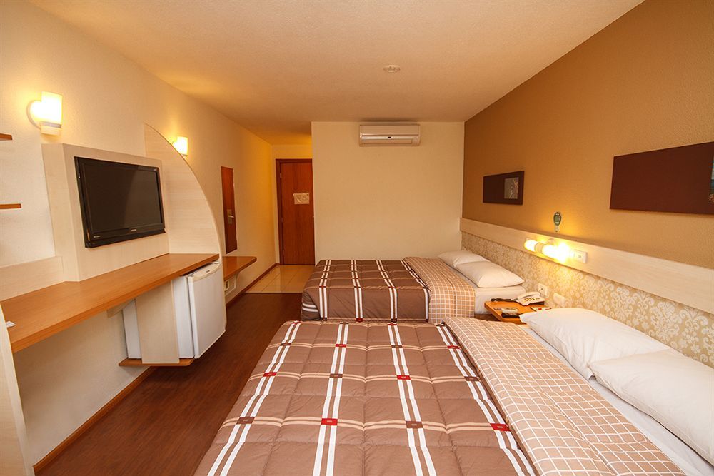 Hotel 10 Ponta Grossa Понта-Гросса Экстерьер фото
