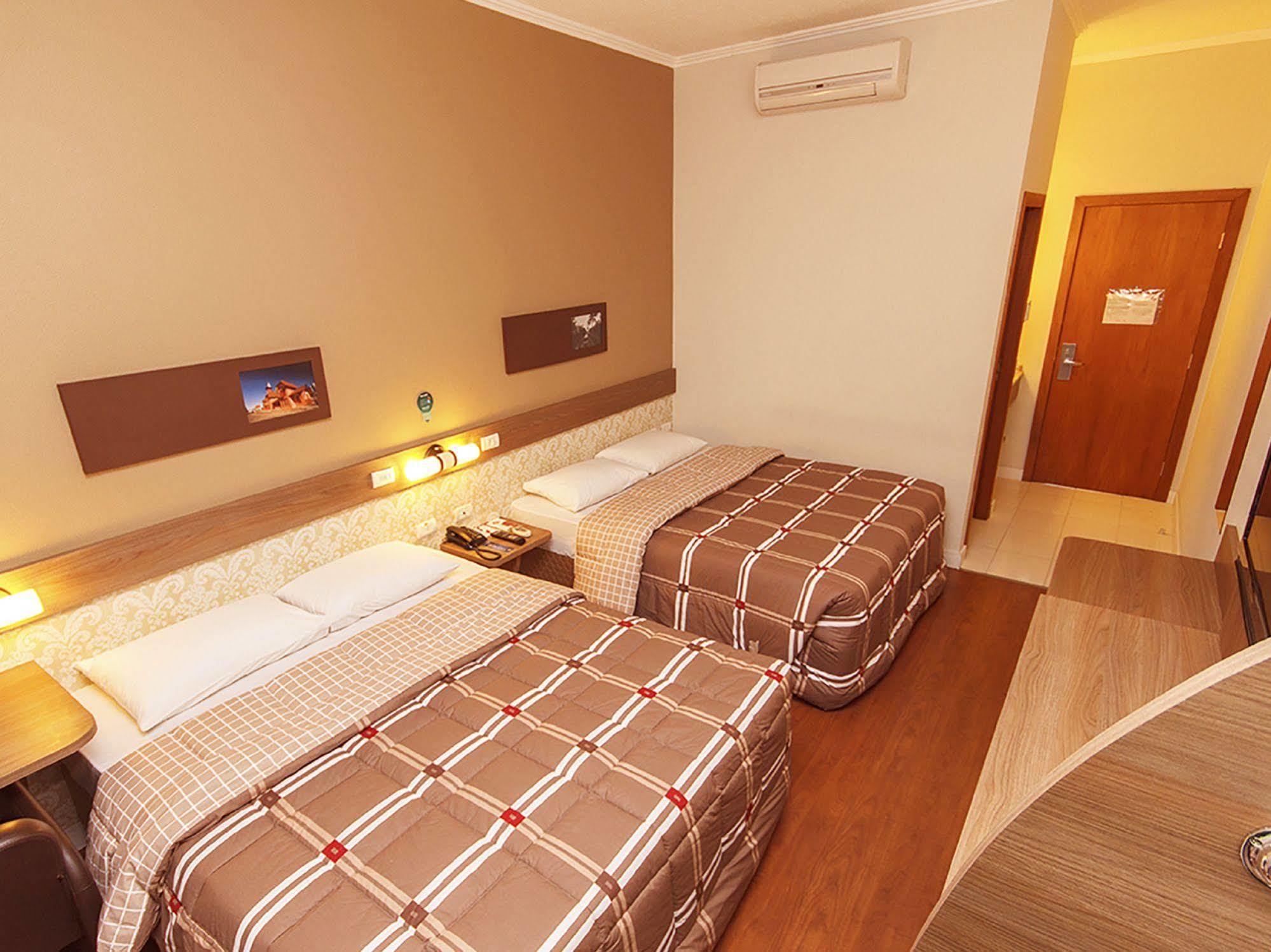 Hotel 10 Ponta Grossa Понта-Гросса Экстерьер фото
